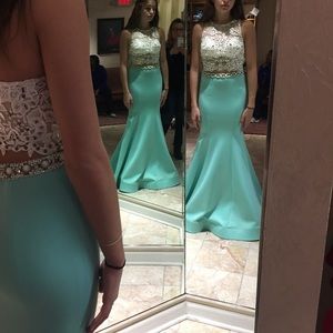 Prom dress